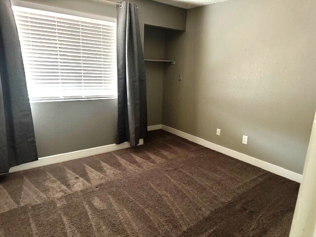 Building Photo - 6750 Del Rey Ave