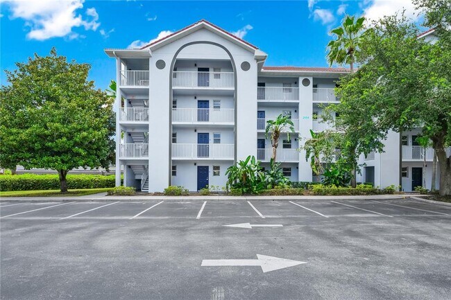 Building Photo - 2954 Sadina St