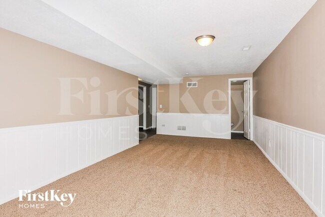 Building Photo - 2 Novella Dr