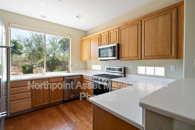 Building Photo - 7105 E Sleepy Owl Way