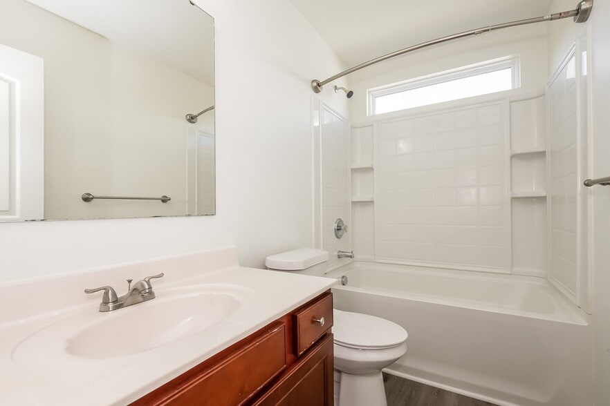 Building Photo - 3589 Catawba Creek Dr