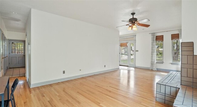 Building Photo - 13918 Hummingbird Ln
