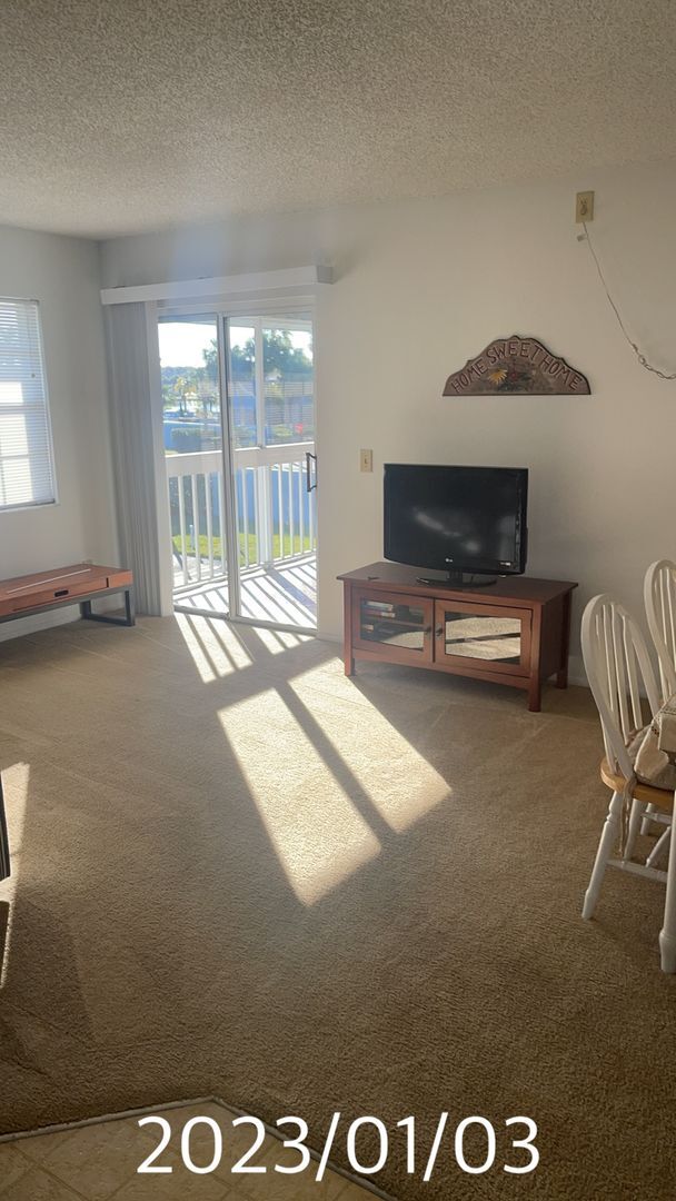 Building Photo - Furnished Seasonal unit at an affordable p...