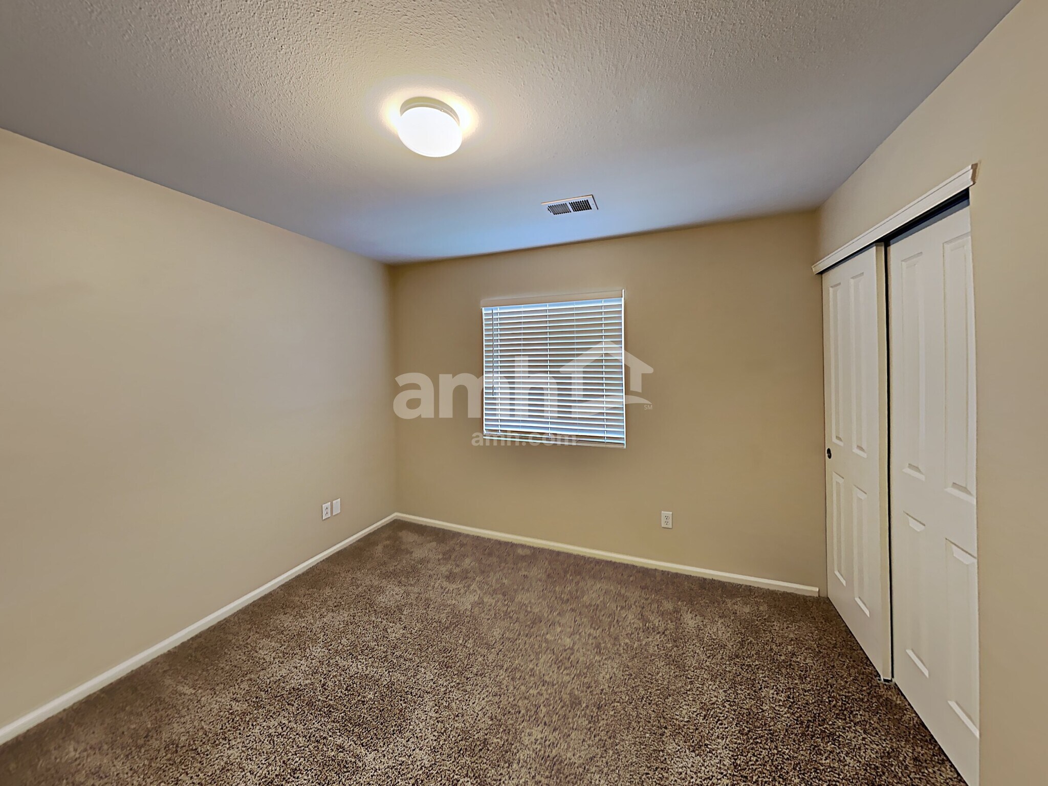 Building Photo - 5163 Pelican St