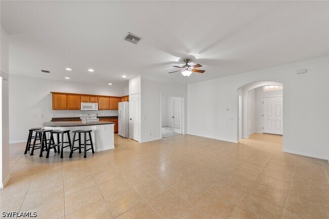 Building Photo - 2410 Verdmont Ct