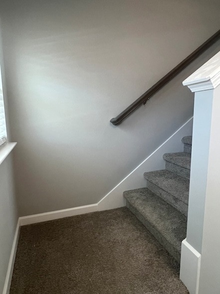 Building Photo - 153 Stonehenge Cir