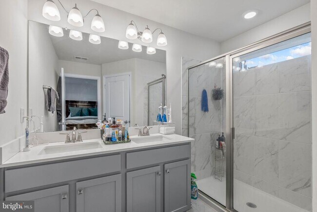 Building Photo - 29 Sister's Farmstead Rd