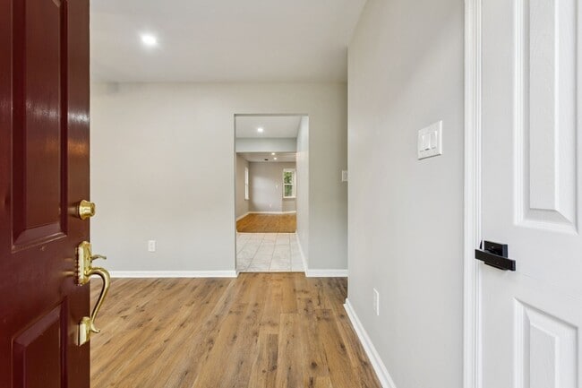 Building Photo - Updated Four bedroom, two full bathroom home