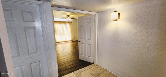 Building Photo - 2602 N 61st St