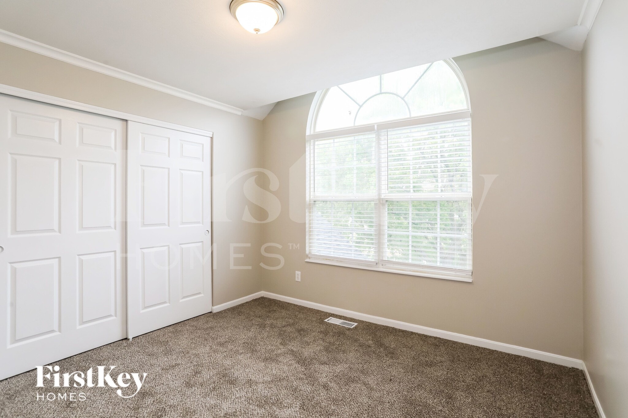 Building Photo - 935 Grandstone Ct