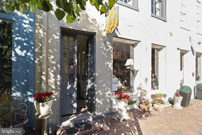 Building Photo - 317 Cameron St