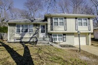 Building Photo - 9313 Palmer Ave