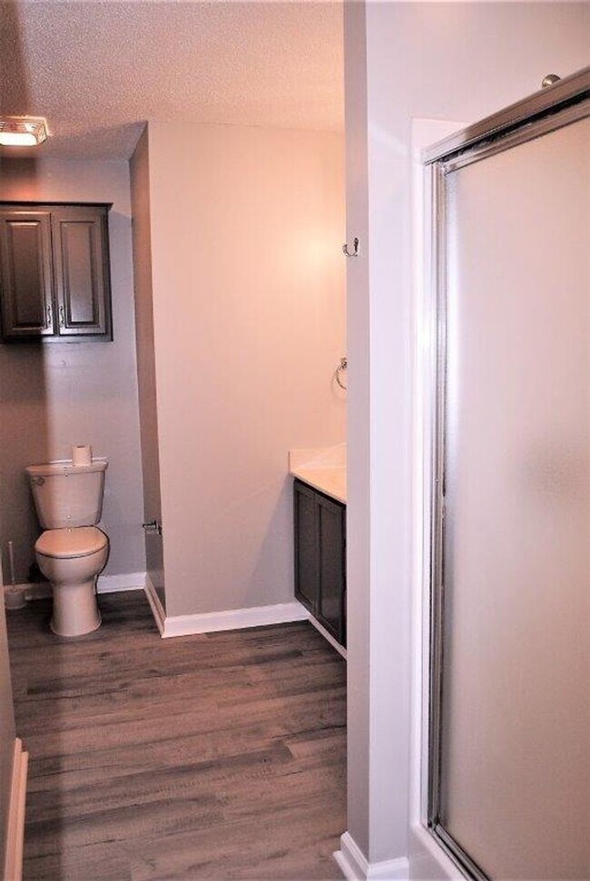 Building Photo - Pawleys Retreat