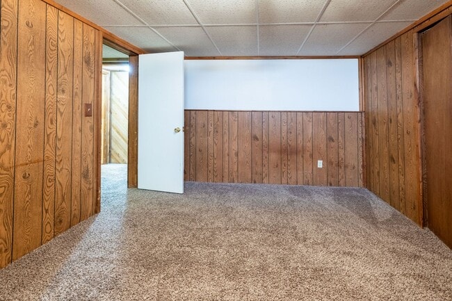 Building Photo - 4 BED 2 BATH HOME WITH BONUS ROOM IN IDAHO FALLS