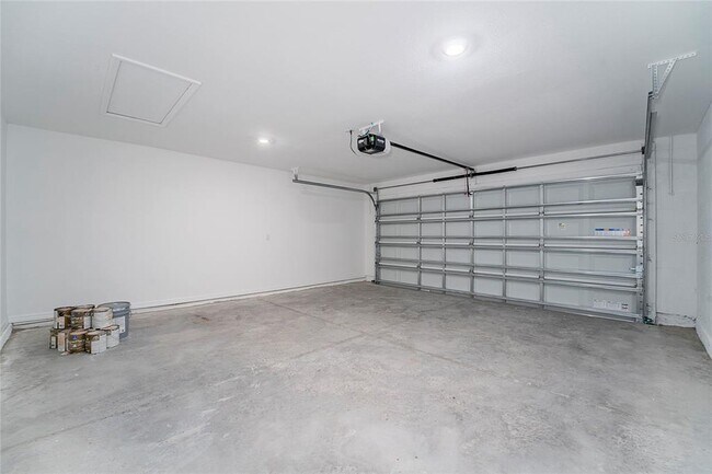 Building Photo - 381 Singing Sands Cir