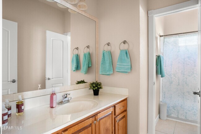 Building Photo - 3309 Tierra Angel Dr