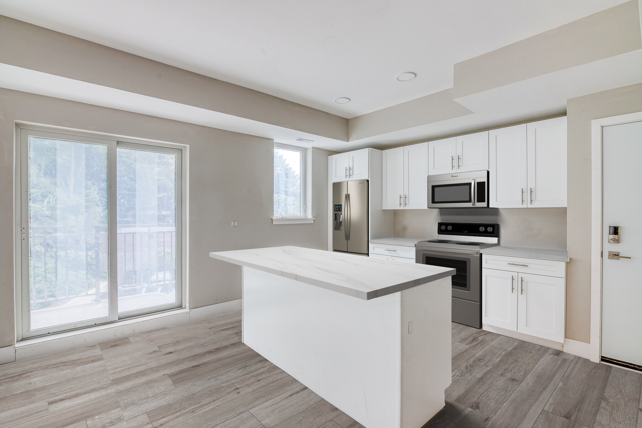 Building Photo - 1952 Bryn Mawr Ave