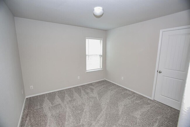 Building Photo - 919 Bright Lotus Ln