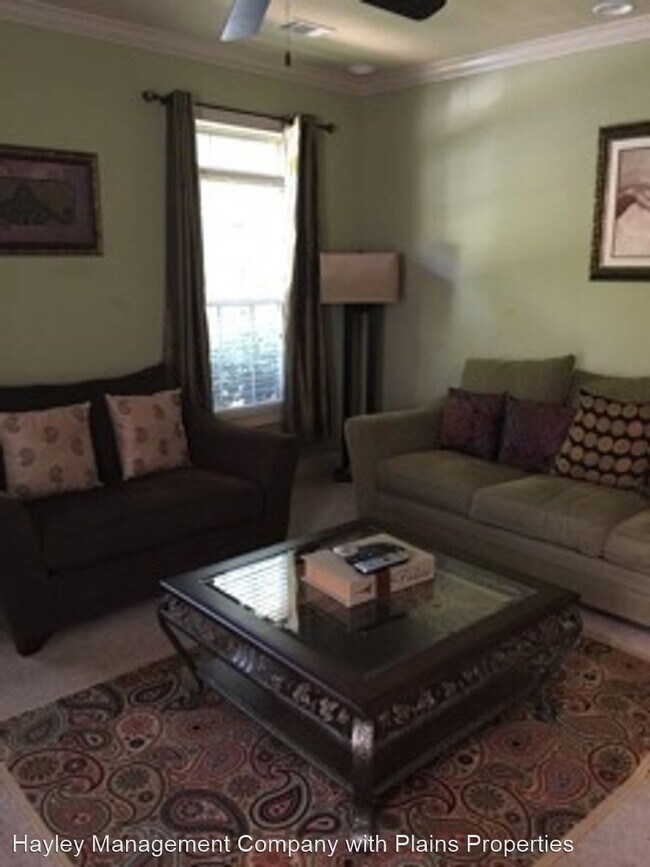 Building Photo - 3 br, 3.5 bath House - 1082 Runningvine Lane