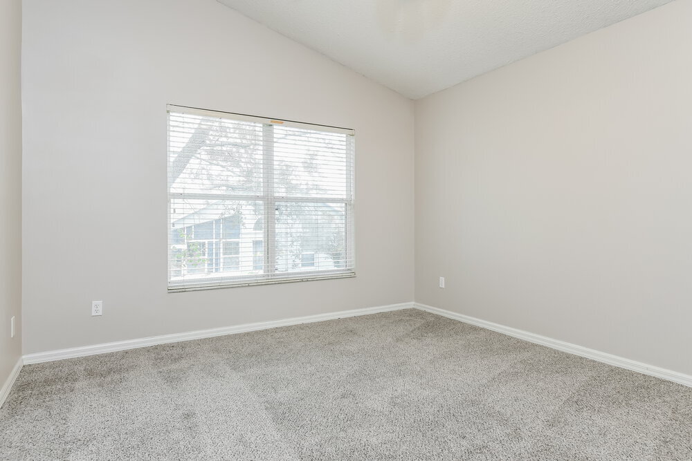 Building Photo - 1140 Stoneham Dr