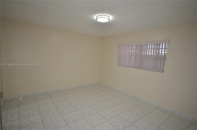 Building Photo - 7333 W 29th Ln