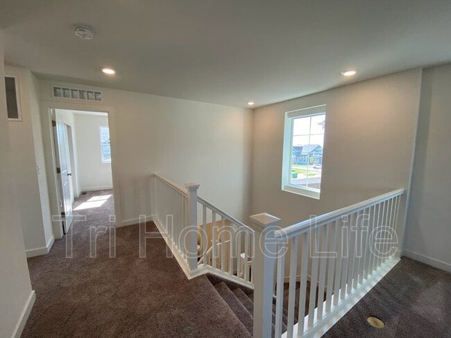Building Photo - 6325 Stablecross Trl