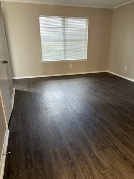 Building Photo - 1228 Cavender Dr