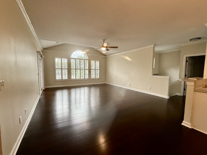 Building Photo - 1462 Wellbrooke Ln