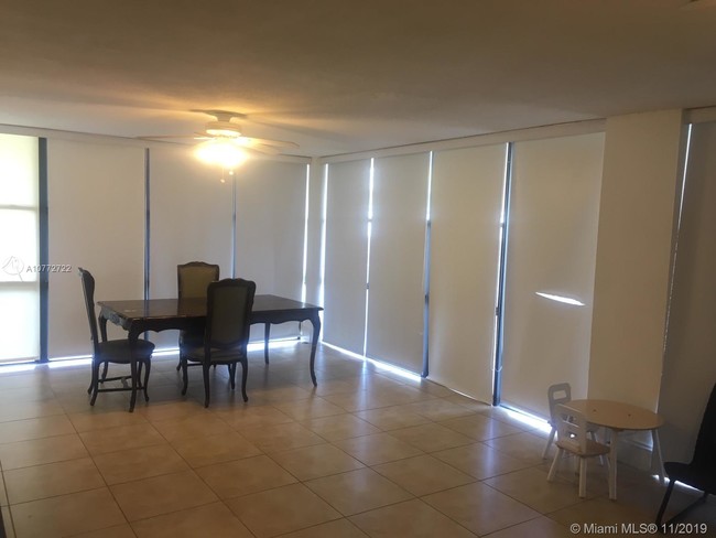 Building Photo - OCEANVIEW PARK CONDO
