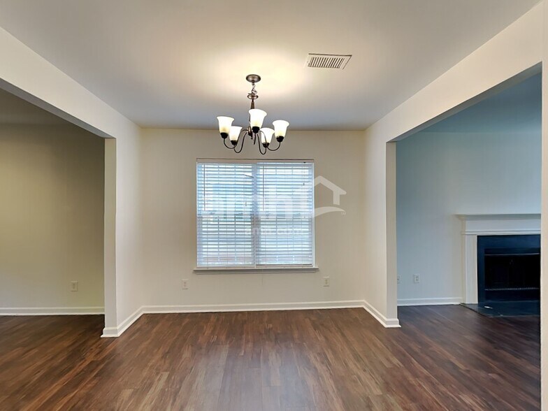 Building Photo - 2809 Reid Meadows Dr