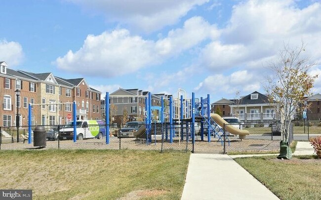 Building Photo - 19972 Abram Ter