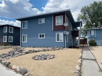 Building Photo - 675 Denslowe Dr