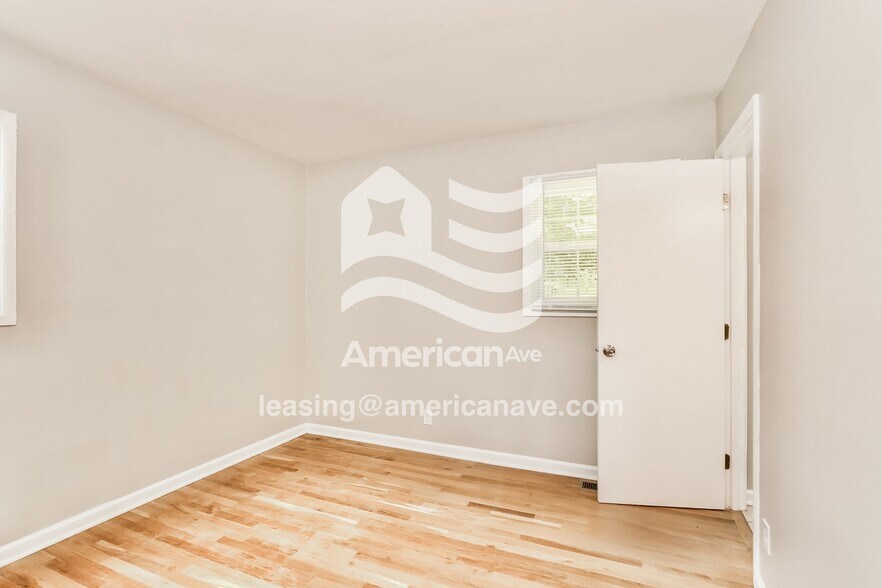 Building Photo - 3505 Bonaventure Blvd