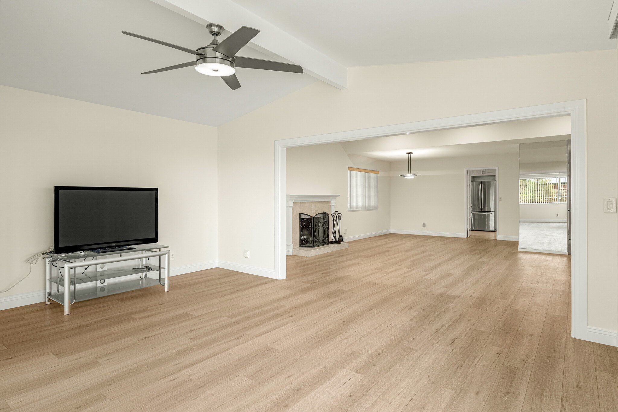 Building Photo - 817 Malone Dr