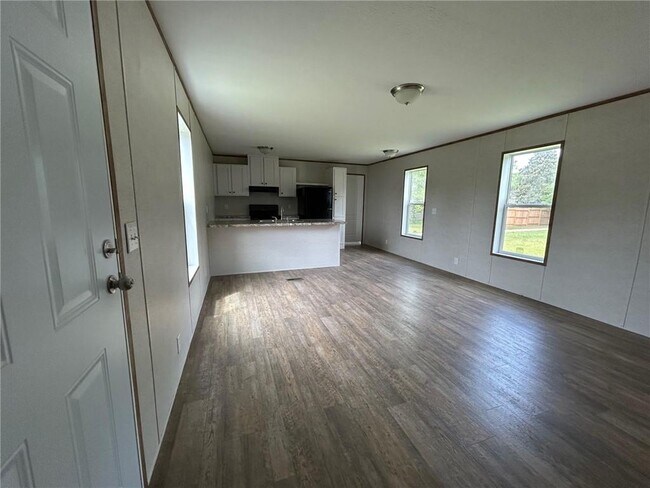 Building Photo - 9310 Scott Dairy Loop Rd S