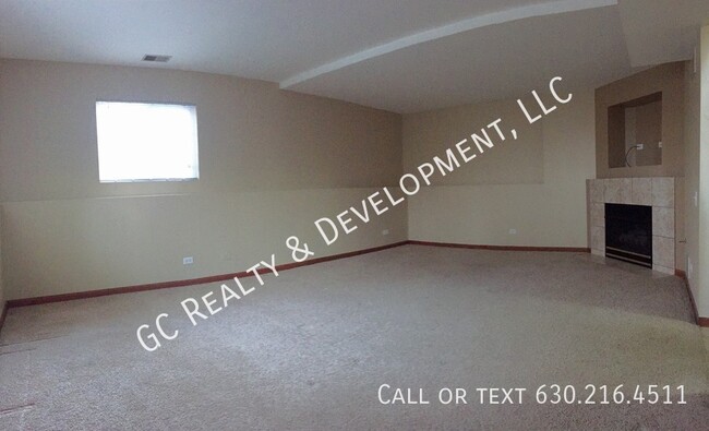 Building Photo - 2388 Dawson Ln