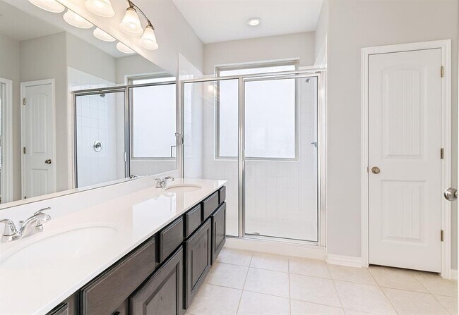 Building Photo - 913 Centerra Hills Cir