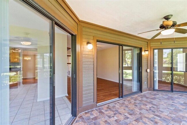 Building Photo - 41 Hembury Ln