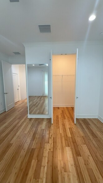 Building Photo - 946 Highland Ave