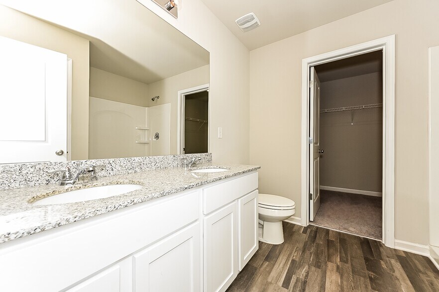 Building Photo - 158 Martin Mill Trail