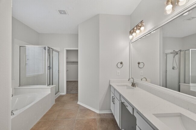 Building Photo - 22 Frontera Cir