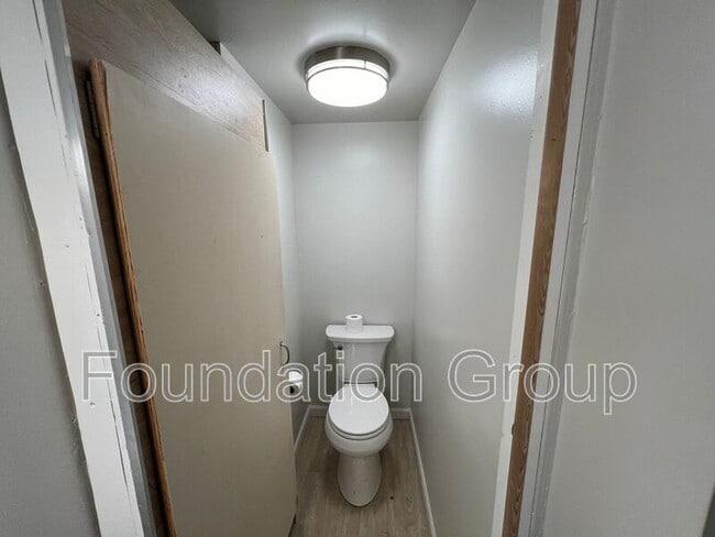 Building Photo - 3202 Farragut St