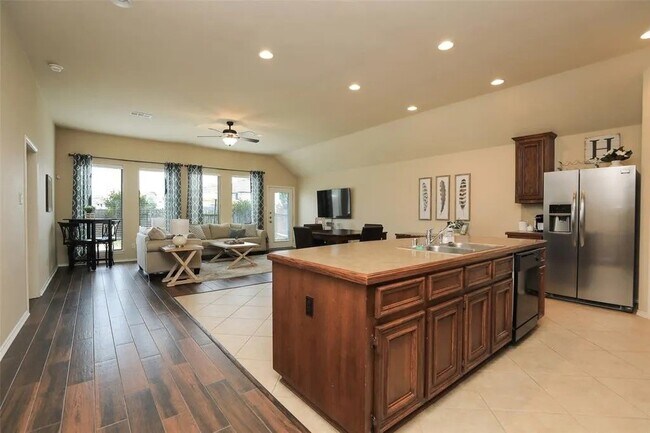 Building Photo - 13414 Barons Lake Ln