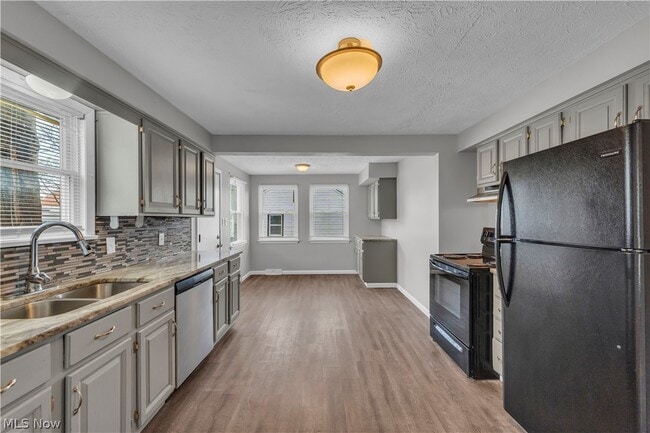 Building Photo - 19702 Pawnee Ave