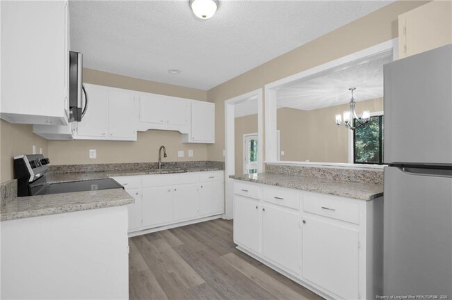 Building Photo - 325 Watergap Dr