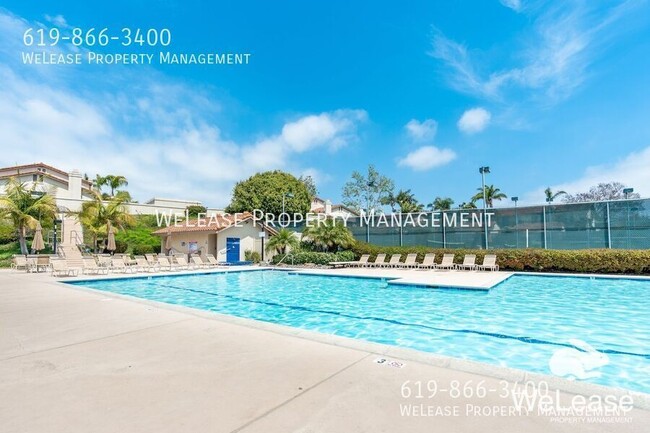 Building Photo - 6888 Batiquitos Dr