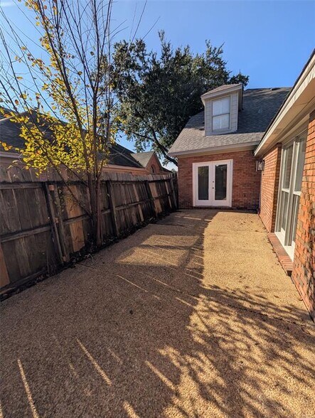 Building Photo - 1649 Prairie Ln