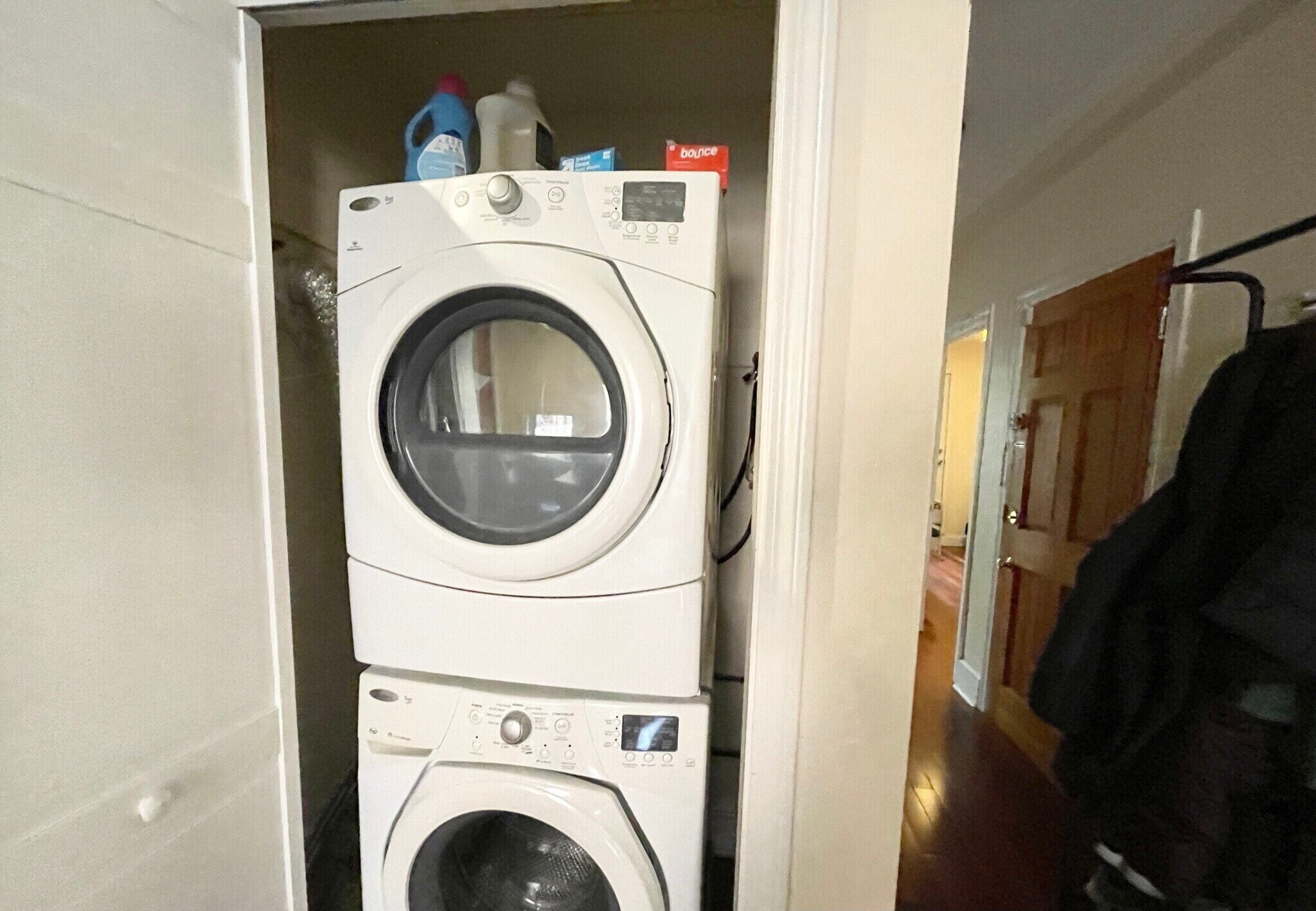 Building Photo - 45 Hemenway St