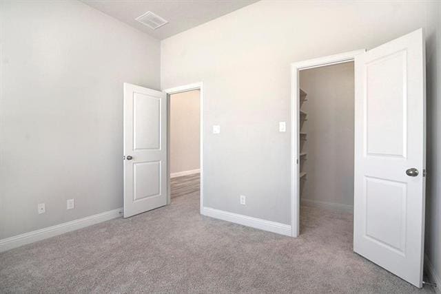 Building Photo - 2417 Griffith Park Dr