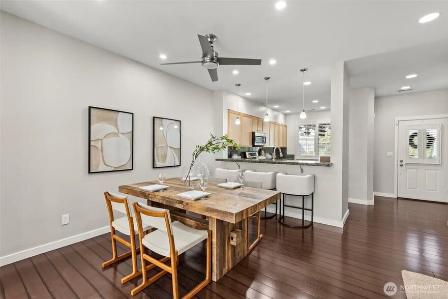 Building Photo - 12223 NE 109th Way